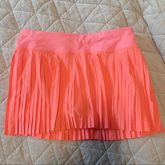 lululemon athletica Dresses & Skirts - Lululemon Pleat to Street II Grapefruit/ Coral EUC